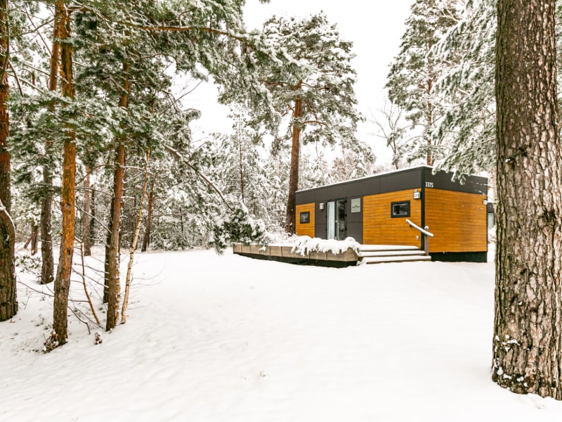 Tropical Islands Ferienhaus im Schnee