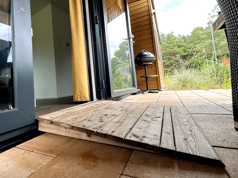 Rampe zum barrierefreien Ferienhaus